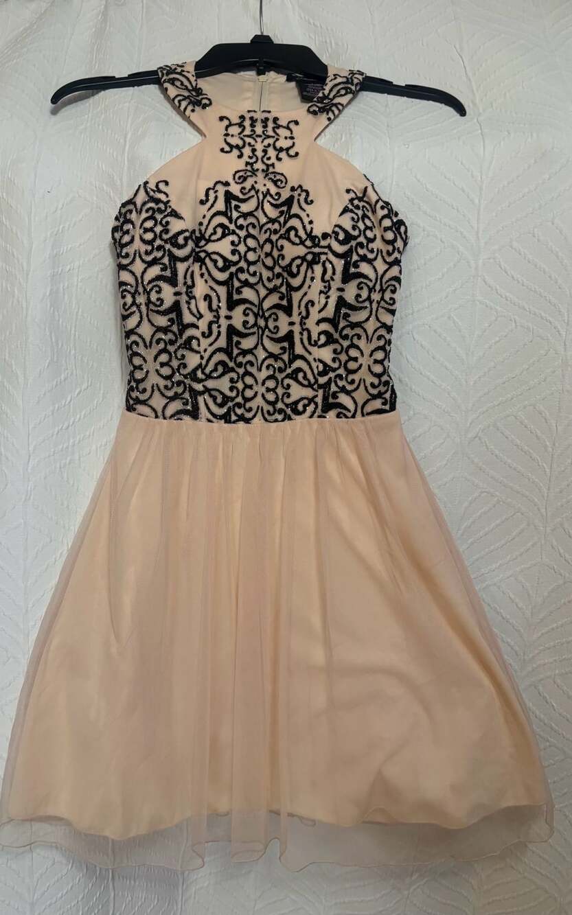 Xtraordinary Dress Size 1 Blush Pink Black Beaded Halter Homecoming